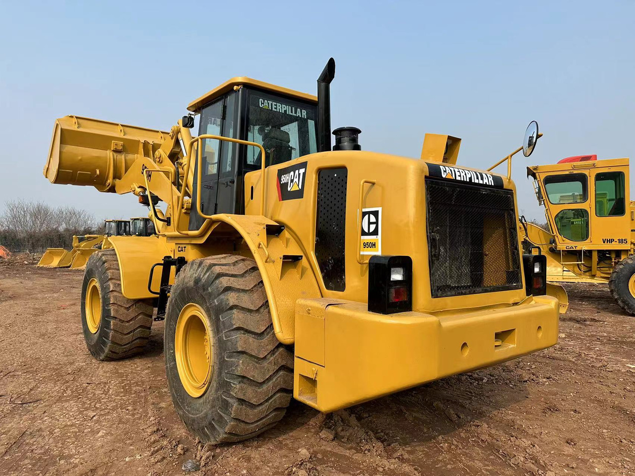 Wheel loader CATERPILLAR 950H: picture 9
