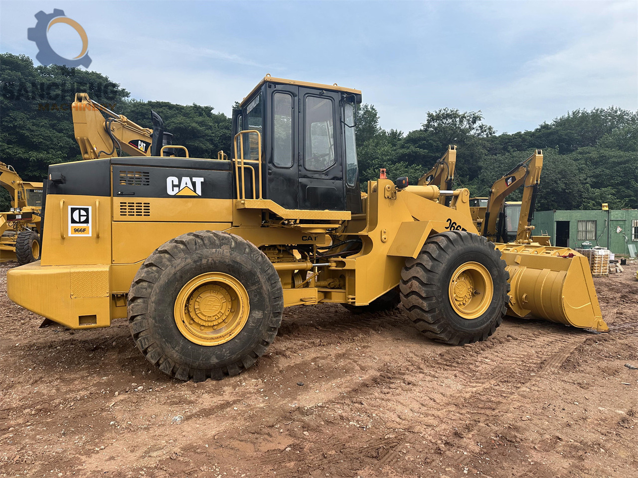 CATERPILLAR 966F - Wheel loader: picture 3 CATERPILLAR 966F - Wheel loader: picture 3