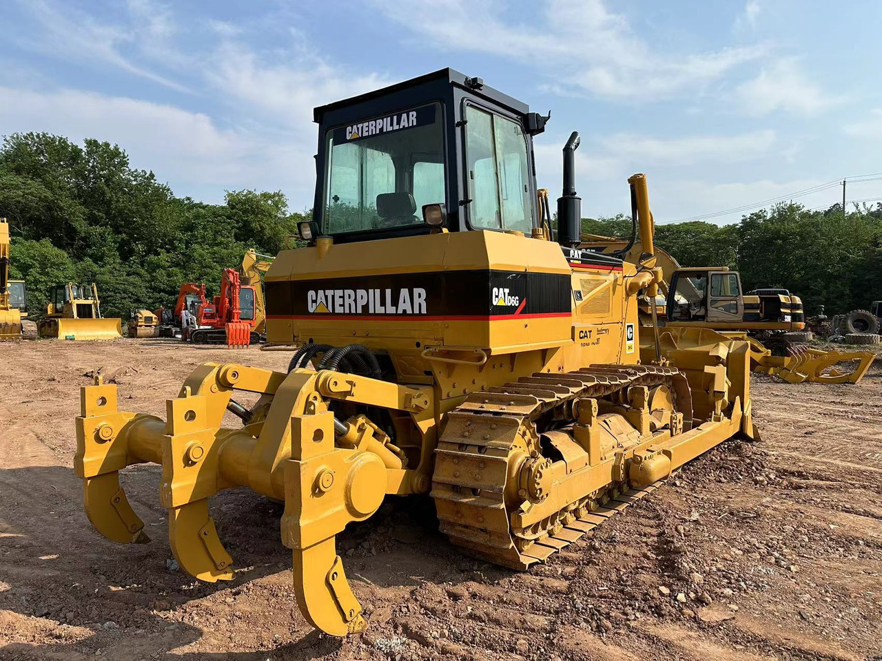 CATERPILLAR D6G Crawler Bulldozer - Bulldozer: picture 3 CATERPILLAR D6G Crawler Bulldozer - Bulldozer: picture 3