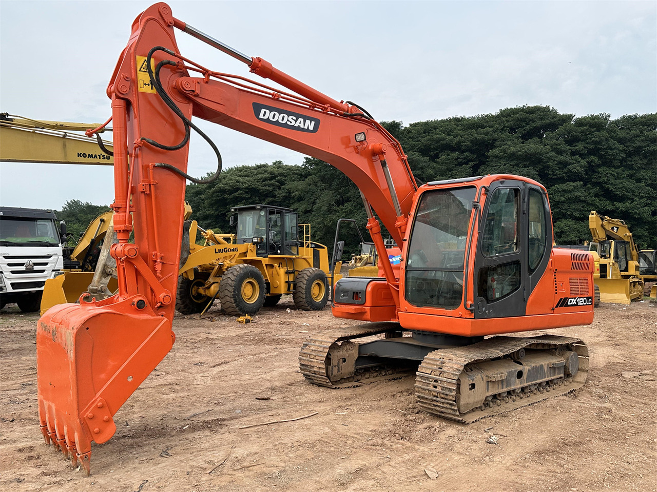 DOOSAN DX120 - Crawler excavator: picture 2 DOOSAN DX120 - Crawler excavator: picture 2