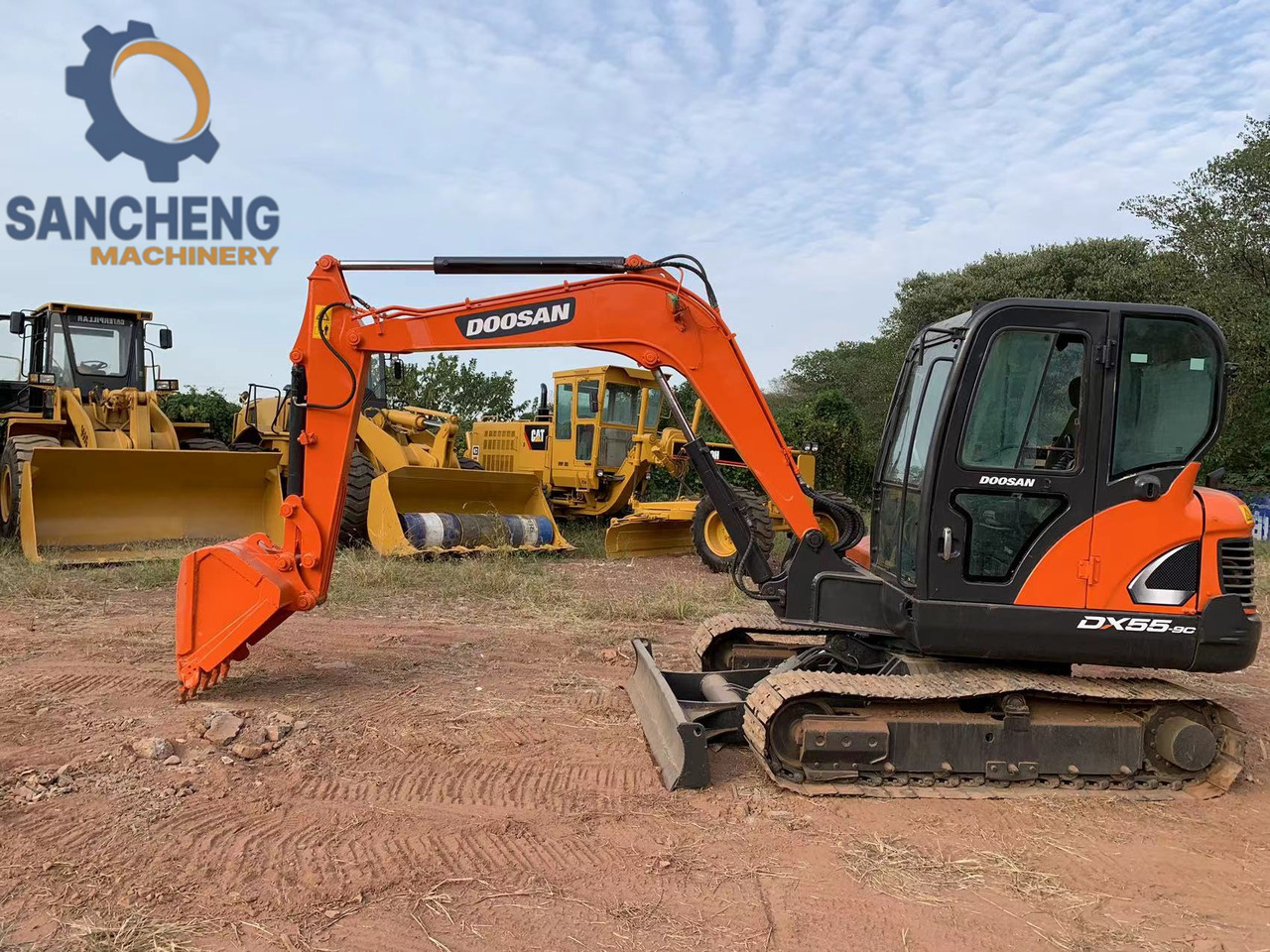 DOOSAN DX55 - Excavator: picture 1 DOOSAN DX55 - Excavator: picture 1
