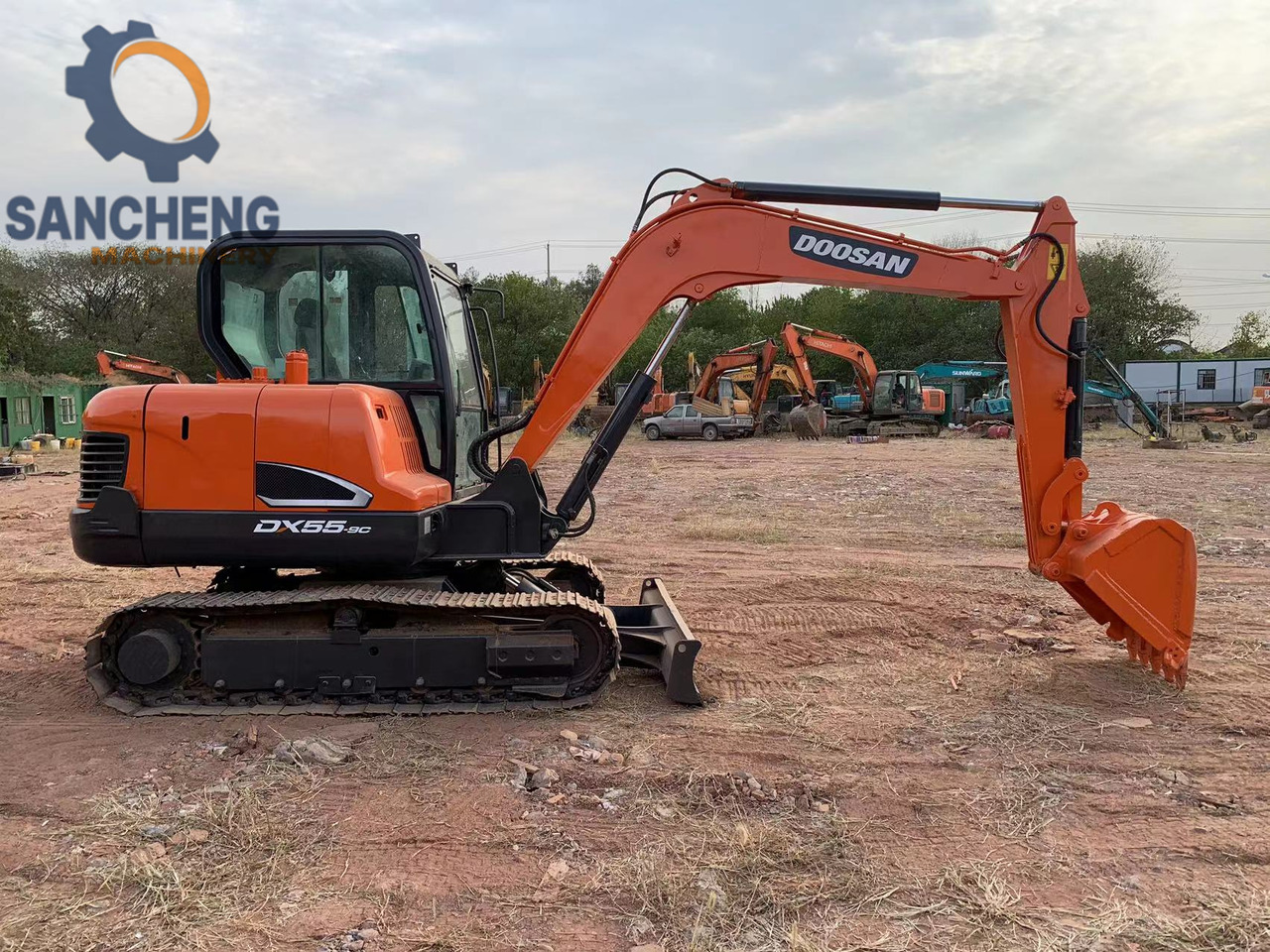 DOOSAN DX55 - Excavator: picture 3 DOOSAN DX55 - Excavator: picture 3