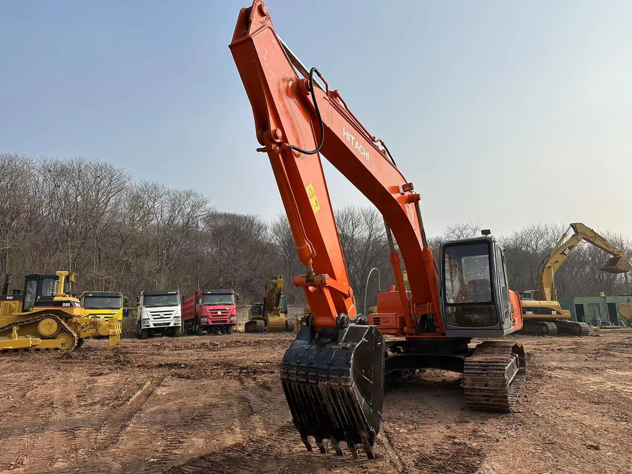 HITACHI EX200 - Excavator: picture 5 HITACHI EX200 - Excavator: picture 5