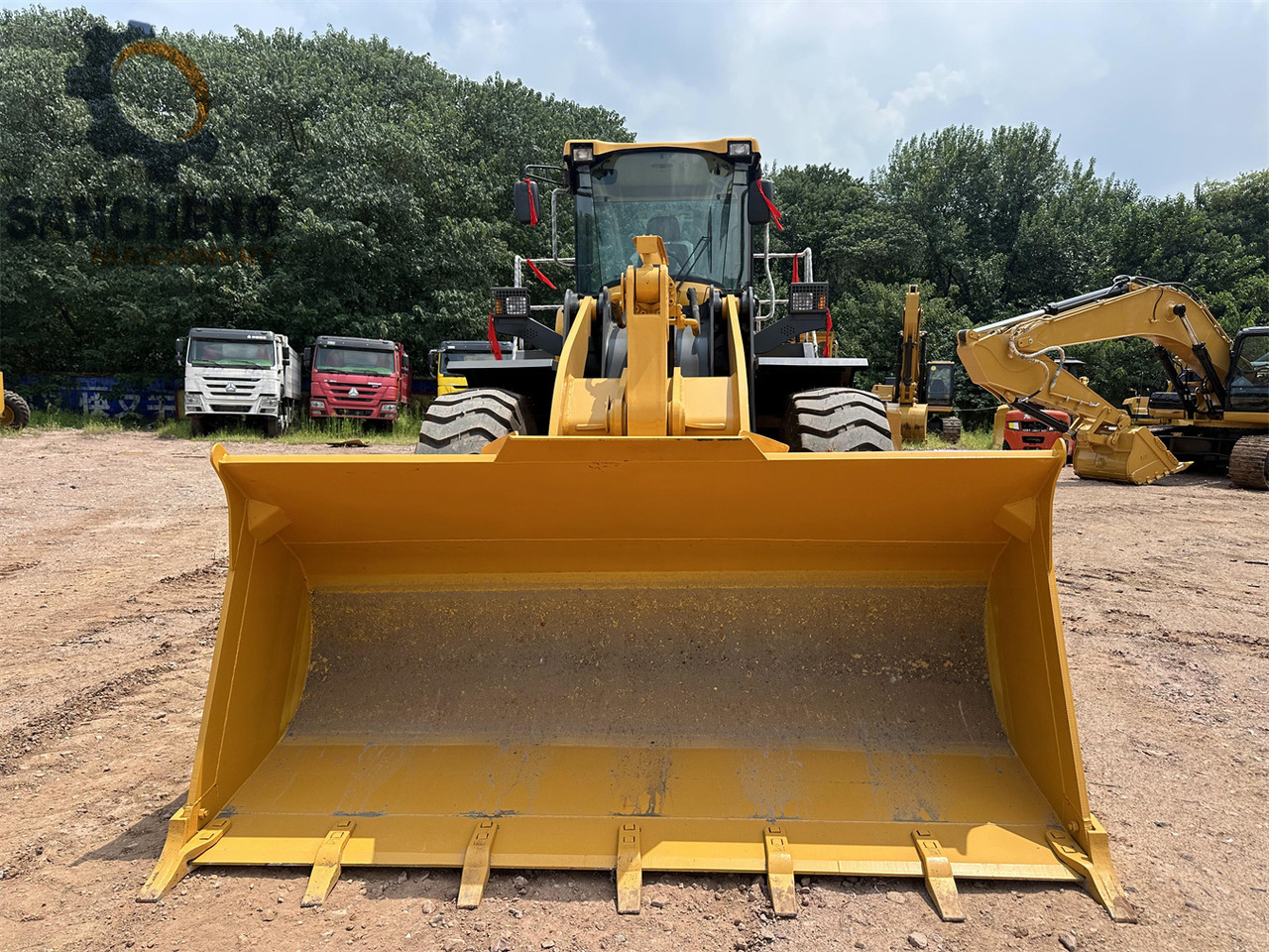 SDLG L956F - Wheel loader: picture 5 SDLG L956F - Wheel loader: picture 5