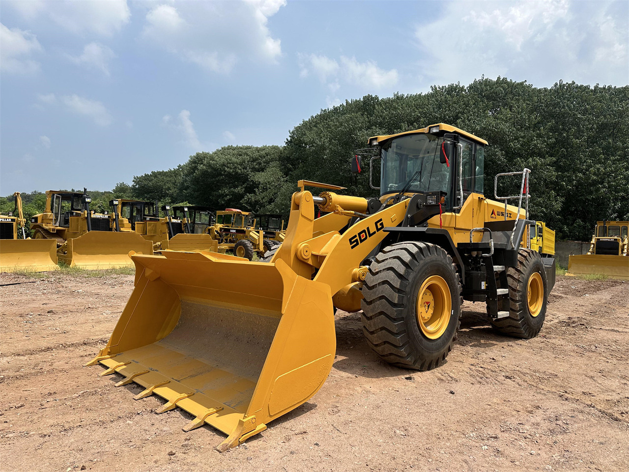 SDLG L956F - Wheel loader: picture 1 SDLG L956F - Wheel loader: picture 1