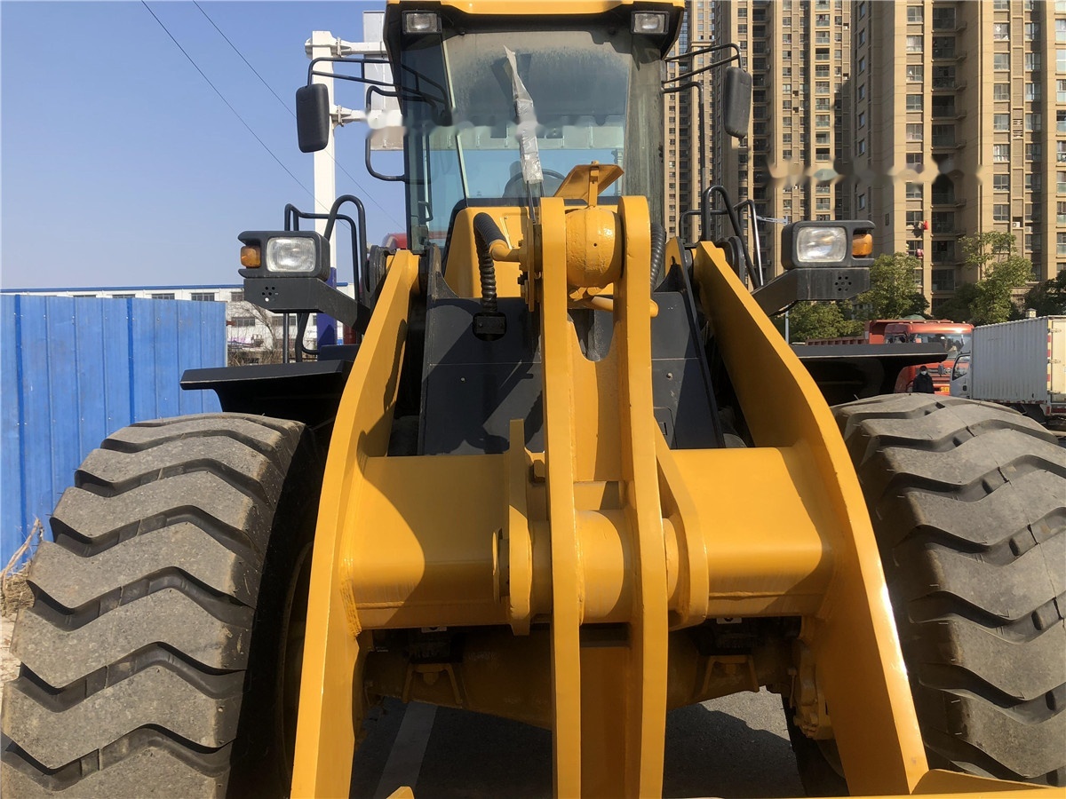 Wheel loader SDLG LG956L: picture 17