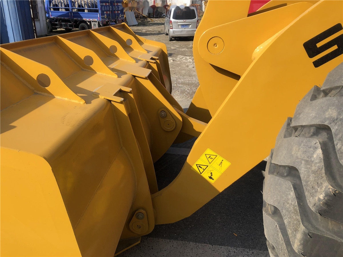 Wheel loader SDLG LG956L: picture 8