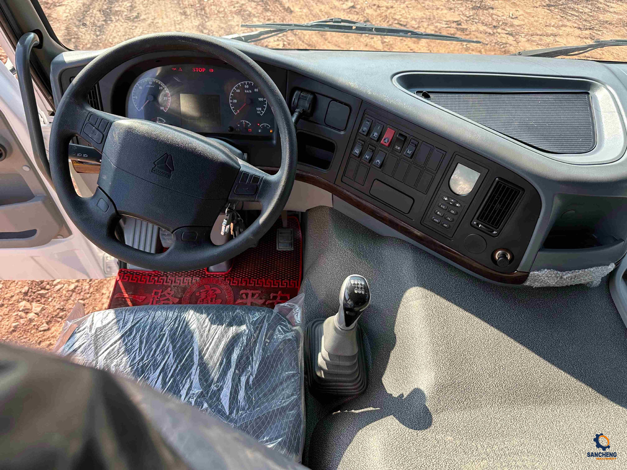 Leasing of Sintruk HOWO 400hp 6X4 Sintruk HOWO 400hp 6X4: picture 14 Leasing of Sintruk HOWO 400hp 6X4 Sintruk HOWO 400hp 6X4: picture 14