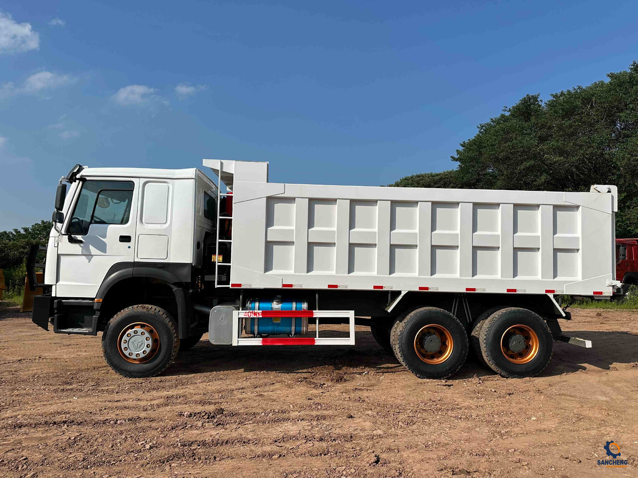 Leasing of Sintruk HOWO 400hp 6X4 Sintruk HOWO 400hp 6X4: picture 6 Leasing of Sintruk HOWO 400hp 6X4 Sintruk HOWO 400hp 6X4: picture 6