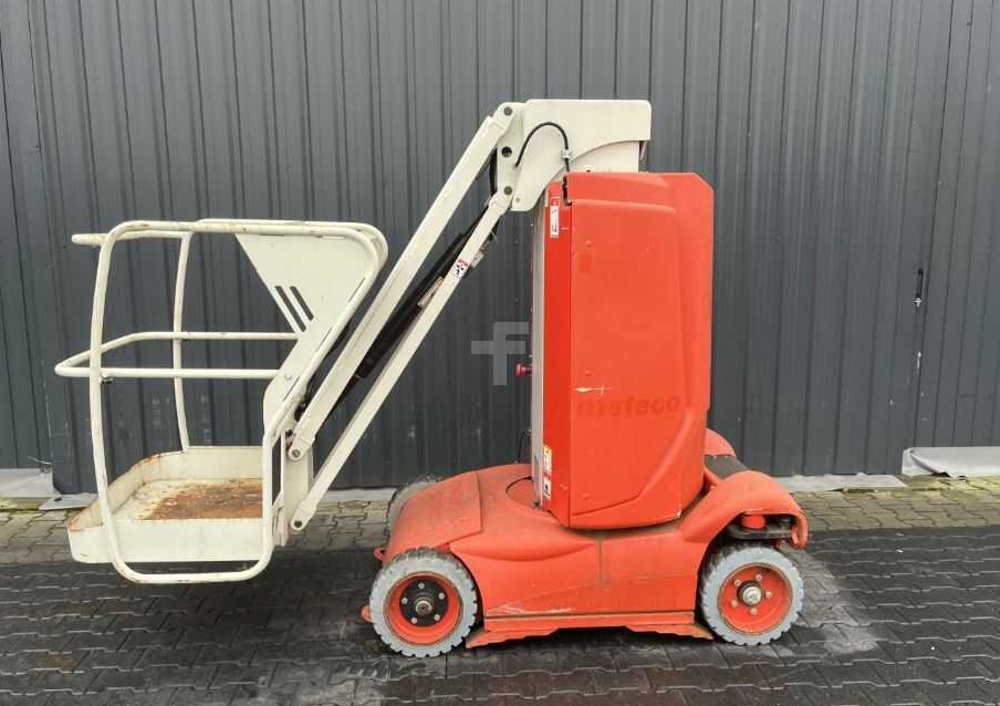 Haulotte STAR 10-1 - Vertical mast lift: picture 2 Haulotte STAR 10-1 - Vertical mast lift: picture 2