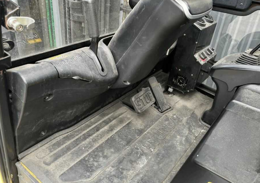 Electric forklift Hyundai 25B-9: picture 10 Electric forklift Hyundai 25B-9: picture 10