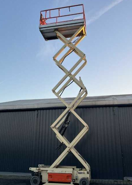 Scissor lift JLG 2646ES: picture 9 Scissor lift JLG 2646ES: picture 9