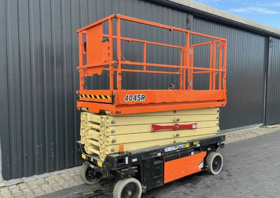 JLG 4045R - Scissor lift: picture 1 JLG 4045R - Scissor lift: picture 1