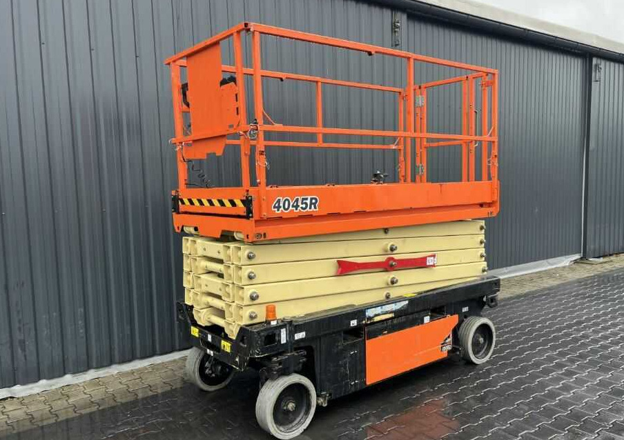 JLG 4045R - Scissor lift: picture 1 JLG 4045R - Scissor lift: picture 1