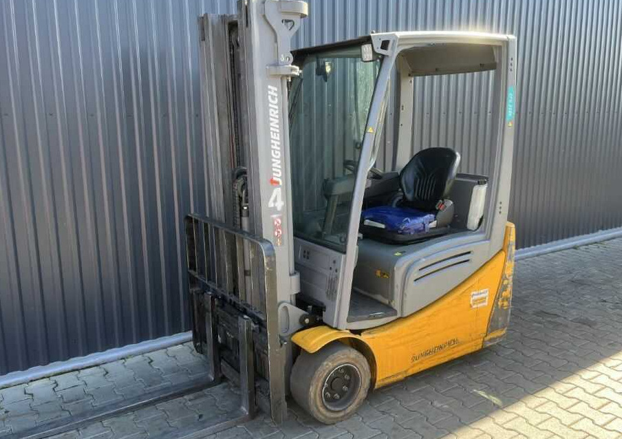 Jungheinrich EFG218k - Electric forklift: picture 1 Jungheinrich EFG218k - Electric forklift: picture 1