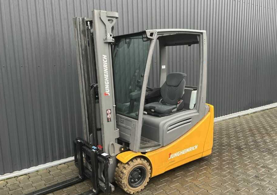 Jungheinrich EFG220 - Electric forklift: picture 1 Jungheinrich EFG220 - Electric forklift: picture 1