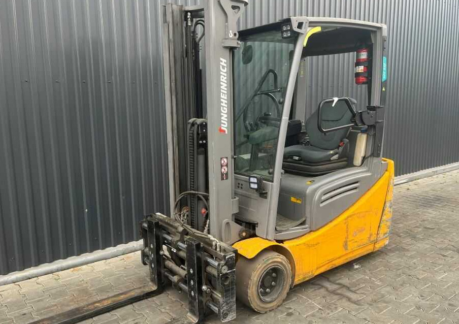 Jungheinrich EFG220 - Electric forklift: picture 1 Jungheinrich EFG220 - Electric forklift: picture 1