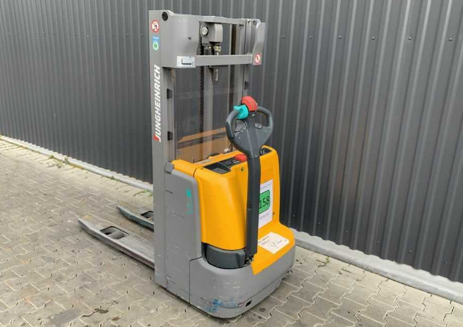 Jungheinrich EJC112 - Stacker: picture 3 Jungheinrich EJC112 - Stacker: picture 3