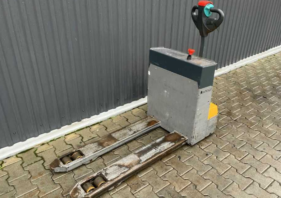 Jungheinrich EJEM13 - Pallet truck: picture 1 Jungheinrich EJEM13 - Pallet truck: picture 1