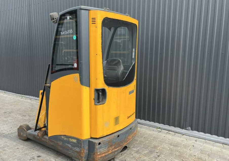 Jungheinrich ETV216 - Reach truck: picture 3 Jungheinrich ETV216 - Reach truck: picture 3