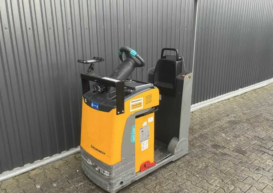 Jungheinrich EZS130 - Tow tractor: picture 1 Jungheinrich EZS130 - Tow tractor: picture 1