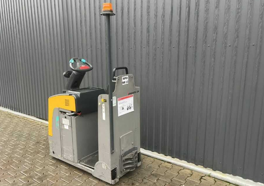 Jungheinrich EZS130 - Tow tractor: picture 3 Jungheinrich EZS130 - Tow tractor: picture 3