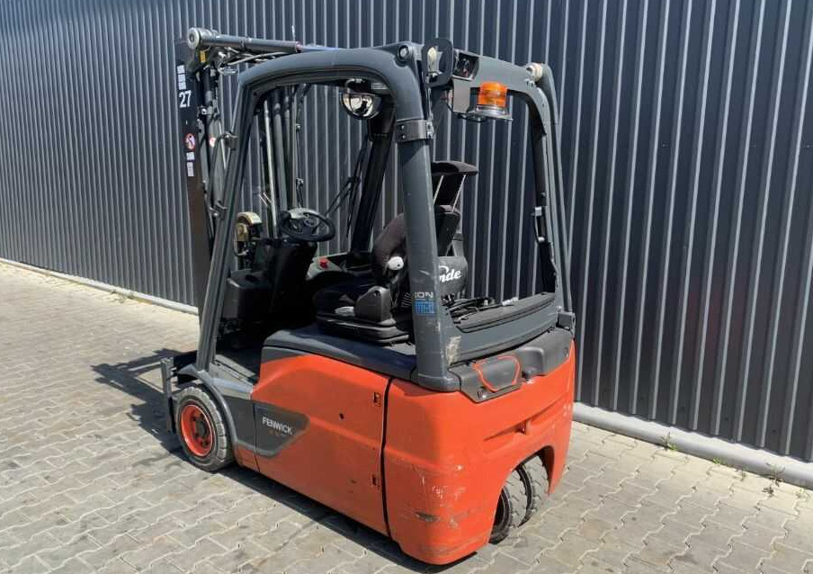 Linde E16-02 - Electric forklift: picture 3 Linde E16-02 - Electric forklift: picture 3