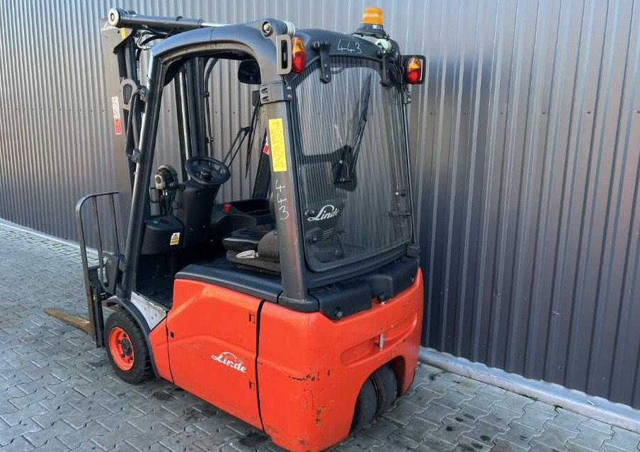 Linde E16C-01 - Electric forklift: picture 3 Linde E16C-01 - Electric forklift: picture 3