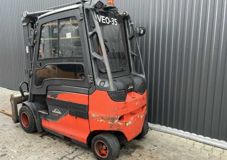 Linde E35HL-02 - Electric forklift: picture 3 Linde E35HL-02 - Electric forklift: picture 3