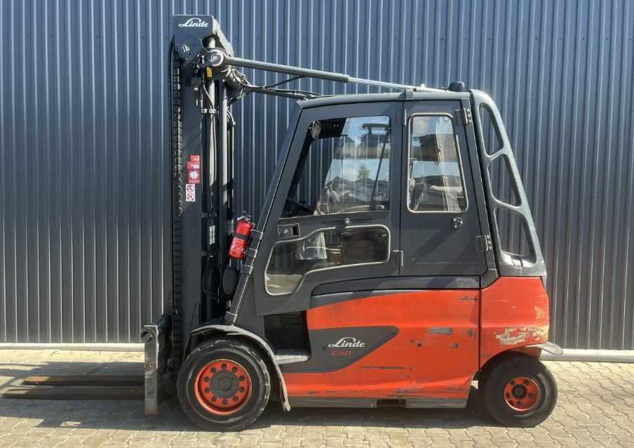 Linde E50HL-01 - Electric forklift: picture 2 Linde E50HL-01 - Electric forklift: picture 2