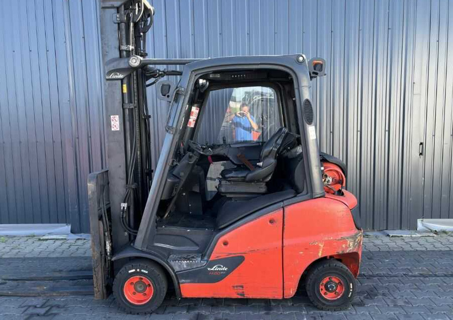 Linde H20T-01 - LPG forklift: picture 2 Linde H20T-01 - LPG forklift: picture 2