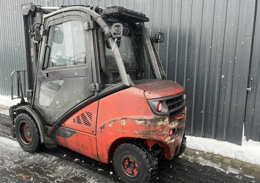 Linde H35D-02 - Diesel forklift: picture 3 Linde H35D-02 - Diesel forklift: picture 3