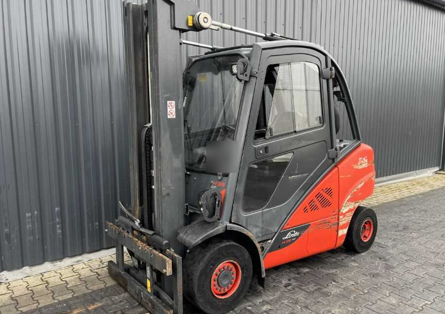 Linde H35D-02 - Diesel forklift: picture 1 Linde H35D-02 - Diesel forklift: picture 1