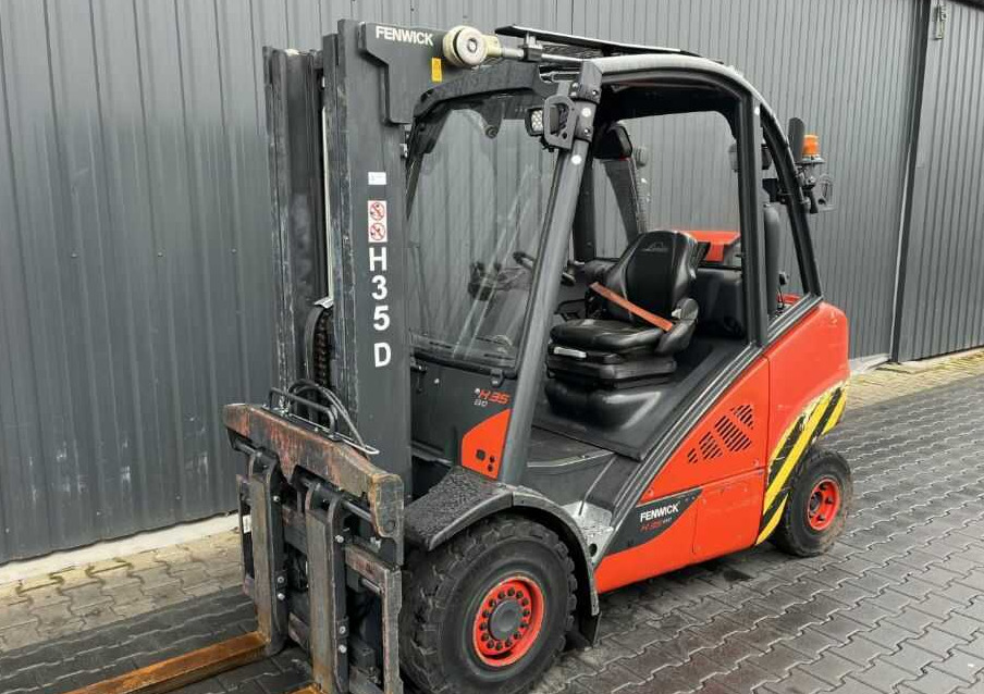Linde H35T-02 - LPG forklift: picture 1 Linde H35T-02 - LPG forklift: picture 1