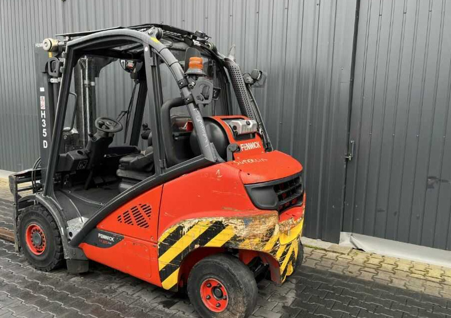 Linde H35T-02 - LPG forklift: picture 3 Linde H35T-02 - LPG forklift: picture 3