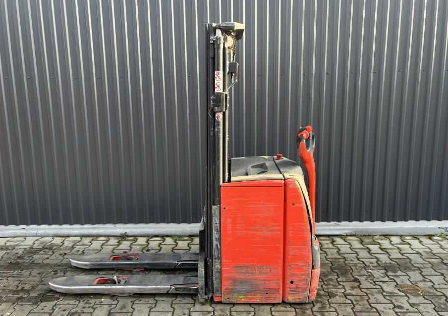 Linde L16 - Stacker: picture 2 Linde L16 - Stacker: picture 2