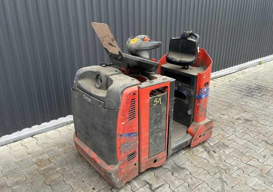 Linde P30C - Tow tractor: picture 1 Linde P30C - Tow tractor: picture 1
