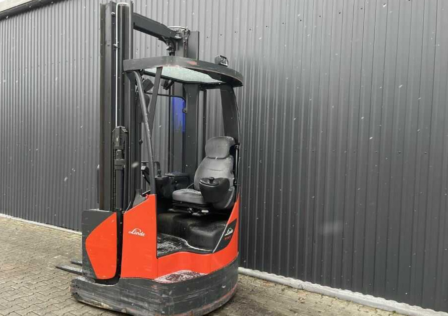 Linde R14X-03 - Reach truck: picture 3 Linde R14X-03 - Reach truck: picture 3