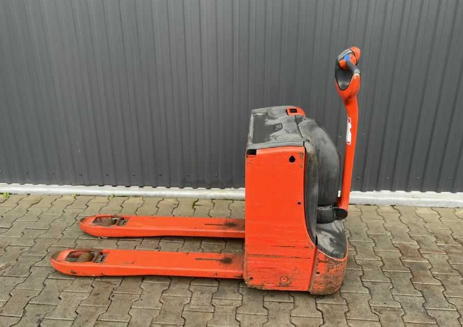 Linde T16 - Pallet truck: picture 2 Linde T16 - Pallet truck: picture 2
