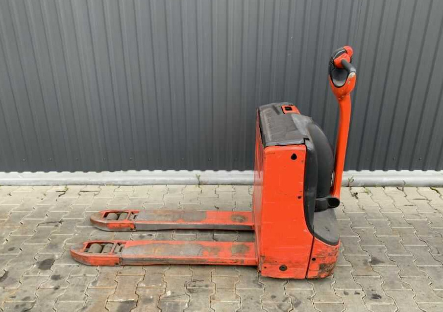 Linde T16 - Pallet truck: picture 2 Linde T16 - Pallet truck: picture 2