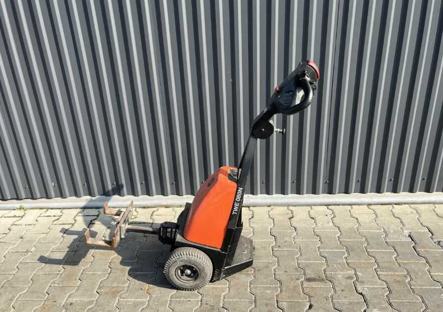 Linde TWE080N - Tow tractor: picture 2 Linde TWE080N - Tow tractor: picture 2