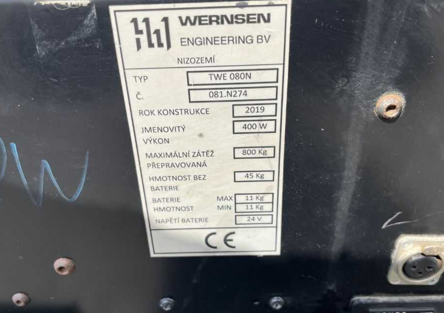 Linde TWE080N - Tow tractor: picture 4 Linde TWE080N - Tow tractor: picture 4