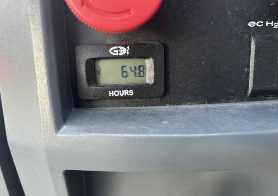 Tennant T300 - Scrubber dryer: picture 4 Tennant T300 - Scrubber dryer: picture 4