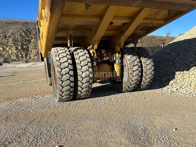 Dumper Caterpillar 771D: picture 6 Dumper Caterpillar 771D: picture 6