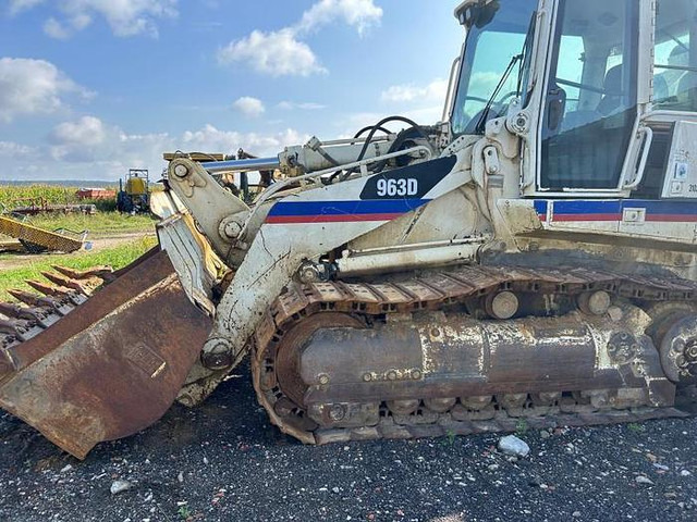 Caterpillar 963D - - Excavator: picture 3 Caterpillar 963D - - Excavator: picture 3