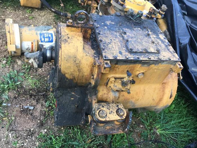 Caterpillar Cat 769 C Cat 771D and Cat 773B pour piece / for parts - Suspension: picture 4 Caterpillar Cat 769 C Cat 771D and Cat 773B pour piece / for parts - Suspension: picture 4