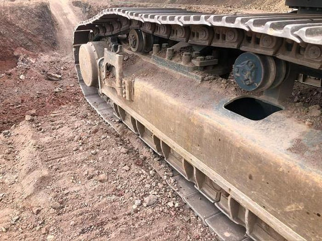 Hyundai HX520L - Crawler excavator: picture 3 Hyundai HX520L - Crawler excavator: picture 3