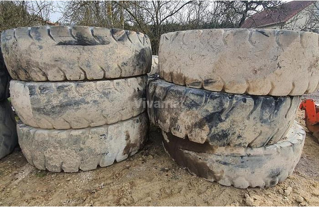 Michelin 18.00R33 - Wheels and tires: picture 1 Michelin 18.00R33 - Wheels and tires: picture 1