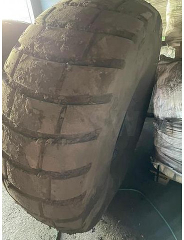 PNEU RECHAPPE - - - Tire: picture 3 PNEU RECHAPPE - - - Tire: picture 3