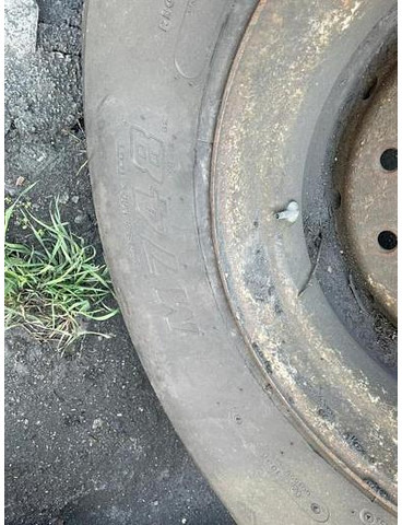 ROUE BRIDGESTONE 65R22.5 M748 - Wheels and tires: picture 5 ROUE BRIDGESTONE 65R22.5 M748 - Wheels and tires: picture 5